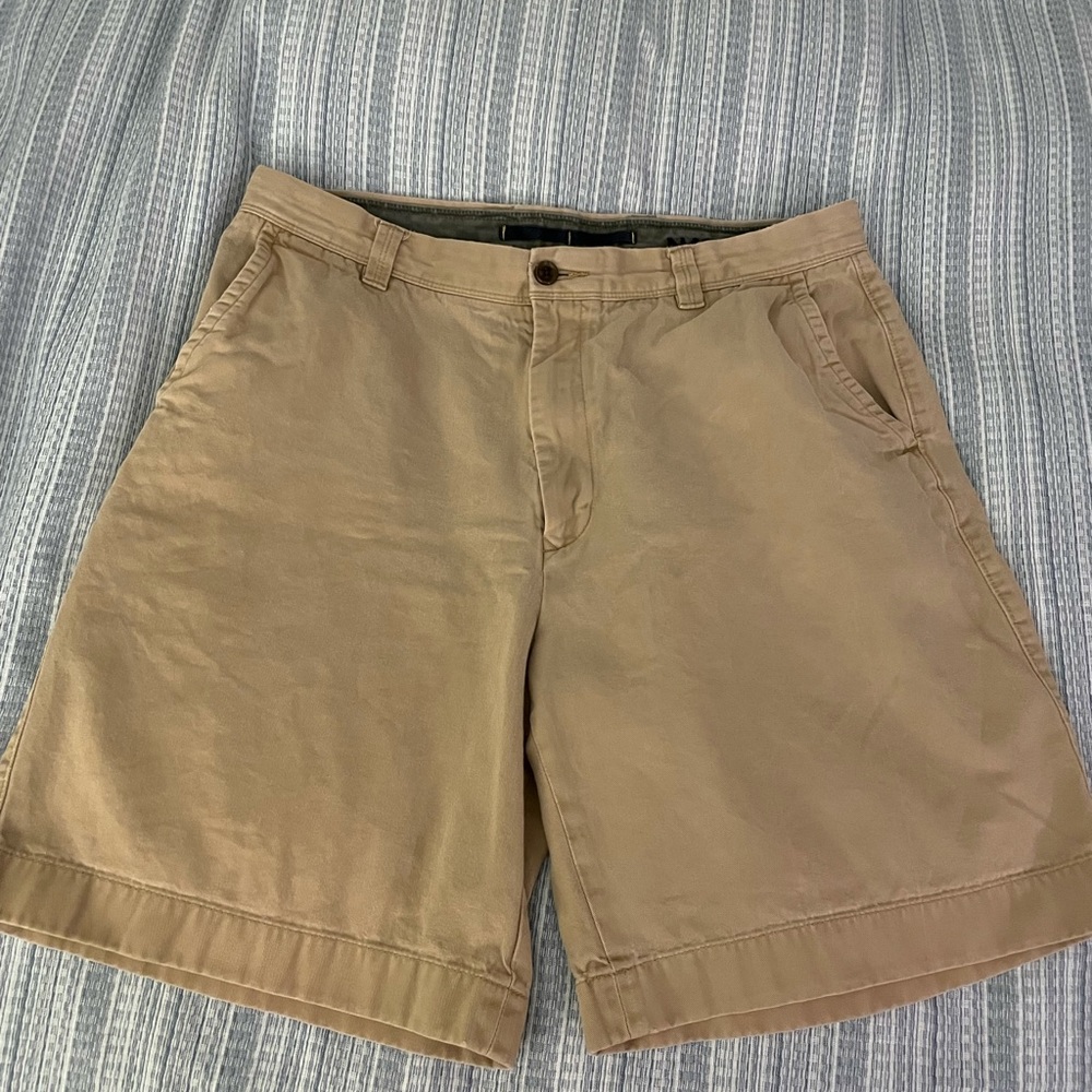 Nautica khaki shorts, relaxed fit